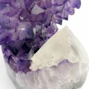 Amethyst aus Uruguay stehendes Stück mit poliertem Rand