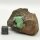 Vivianit grün mit fossiler Muschel