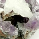 Amethyst mit Calcit Kristall