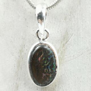 Boulder Opal Anhänger in 92,5er Silber gefasst