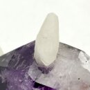 Amethyst mit Calcit Kristall