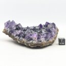 Amethyst aus Uruguay liegendes Stück roh